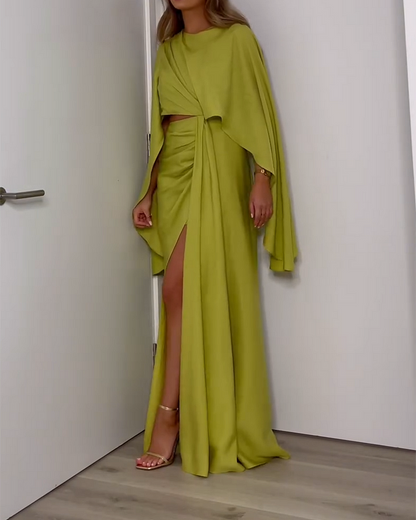 Vestido plisado de manga larga hueco