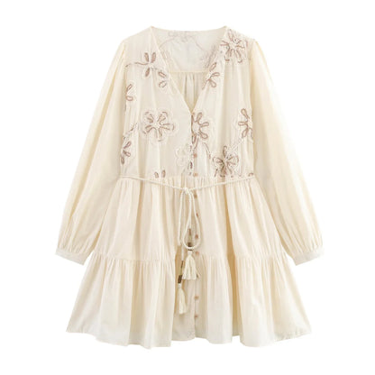 Vestido Primor – Bordado de Primavera con Mangas Largas